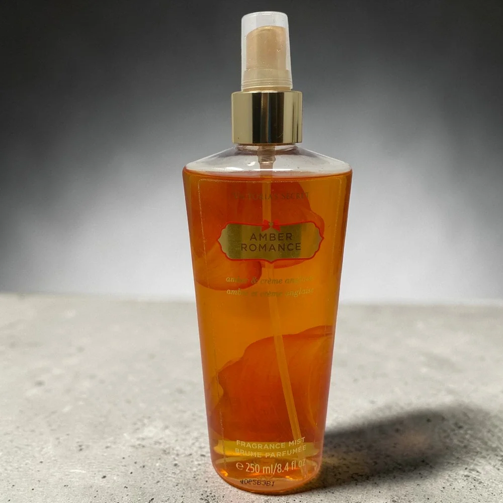 Vintage Victoria's Secret Amber Romance Fragrance Mist Spray 8.4 oz Original